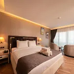 Mq Hotel