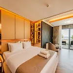 Hotel Mq 5*