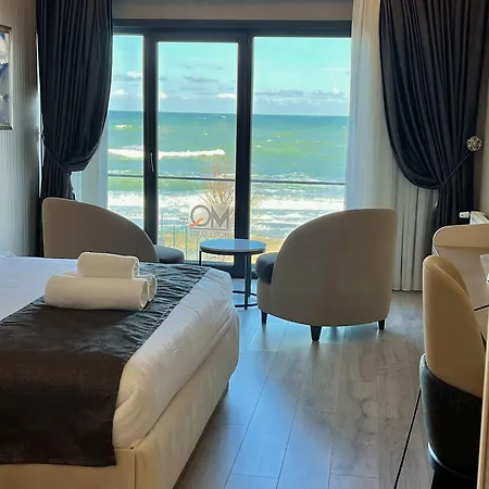 Hotel Mq & 5*