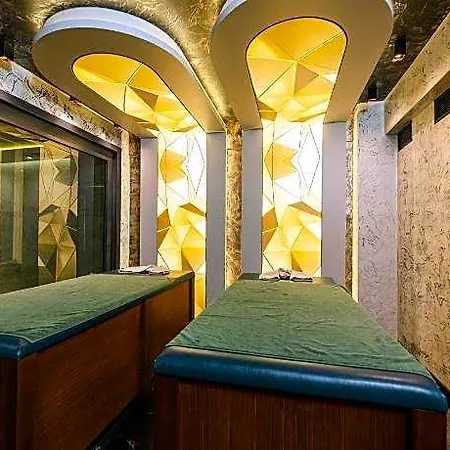 Mq Hotel