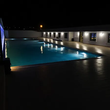 Mq & Hotel