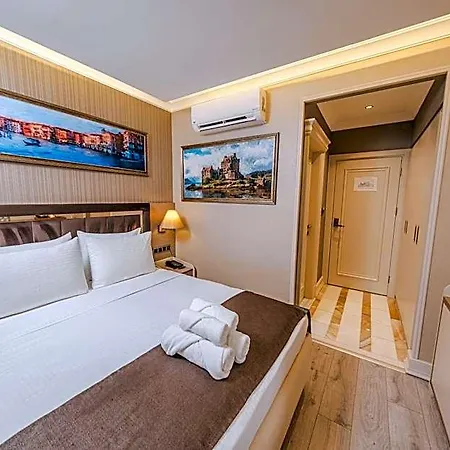 Hotel Mq &