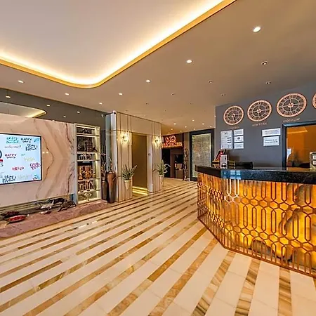 Mq & Hotel 5*